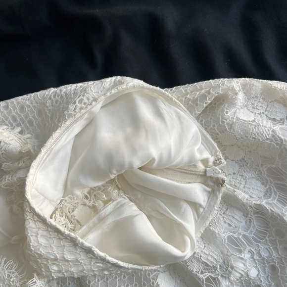 Ladies dress - Picture 5 of 5